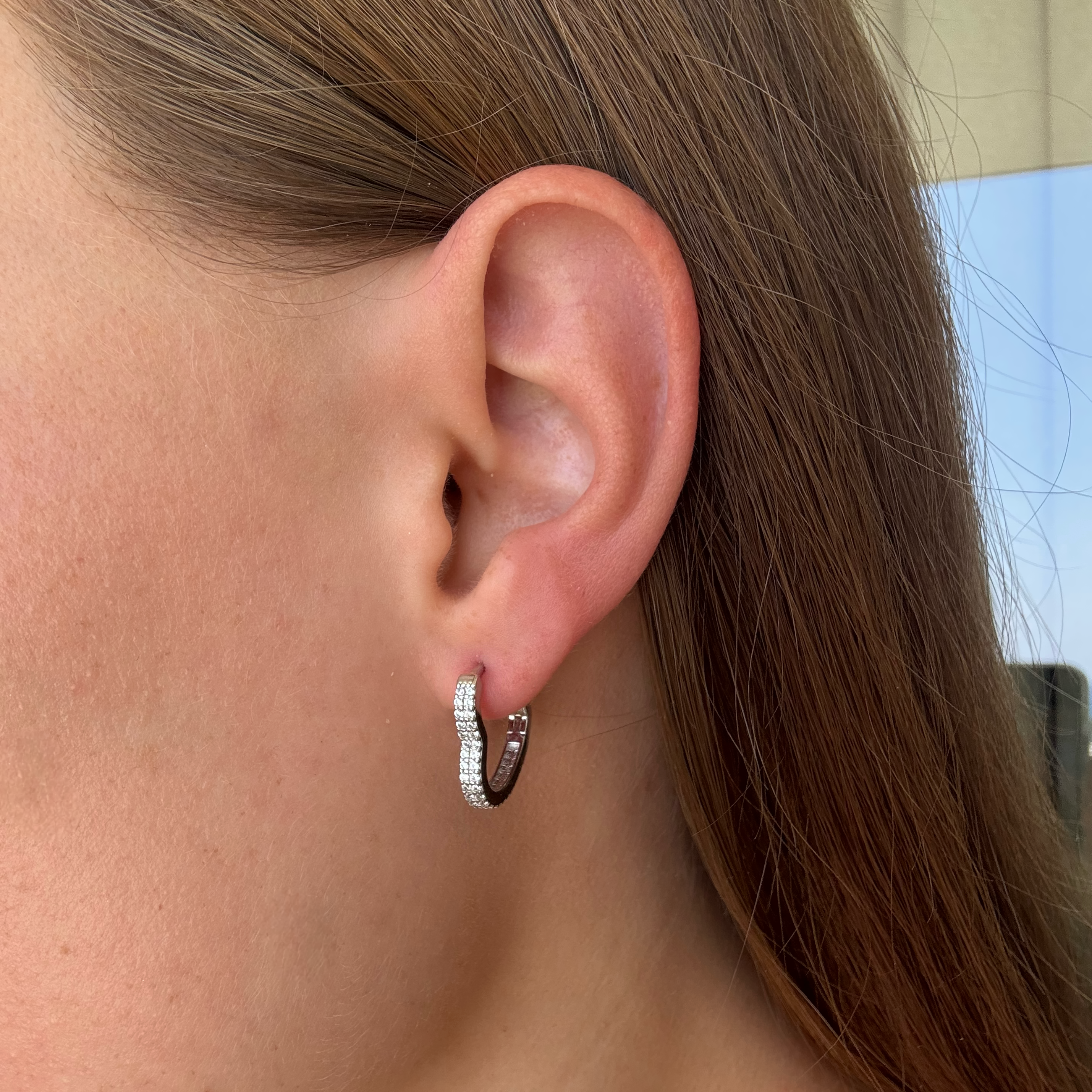Verona Pavé Heart Hoops