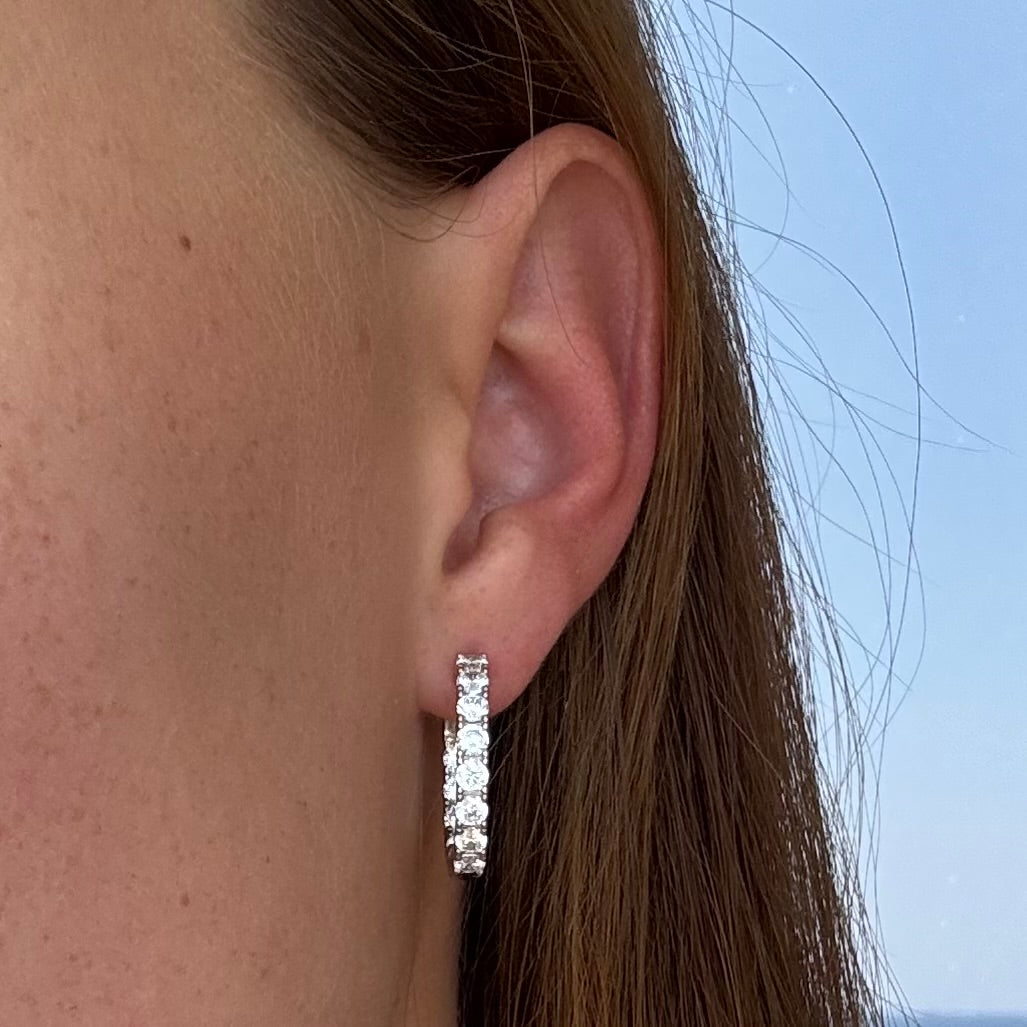 St. Tropez Inside-Out Pavé Hoops